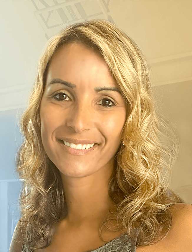 Monica Fernandes